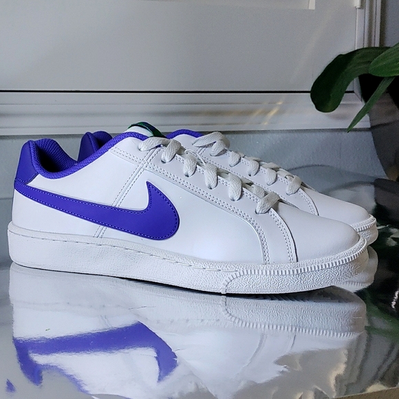 NEW NIKE COURT ROYAL WOMENS SIZE 8.5 - Picture 5 of 7